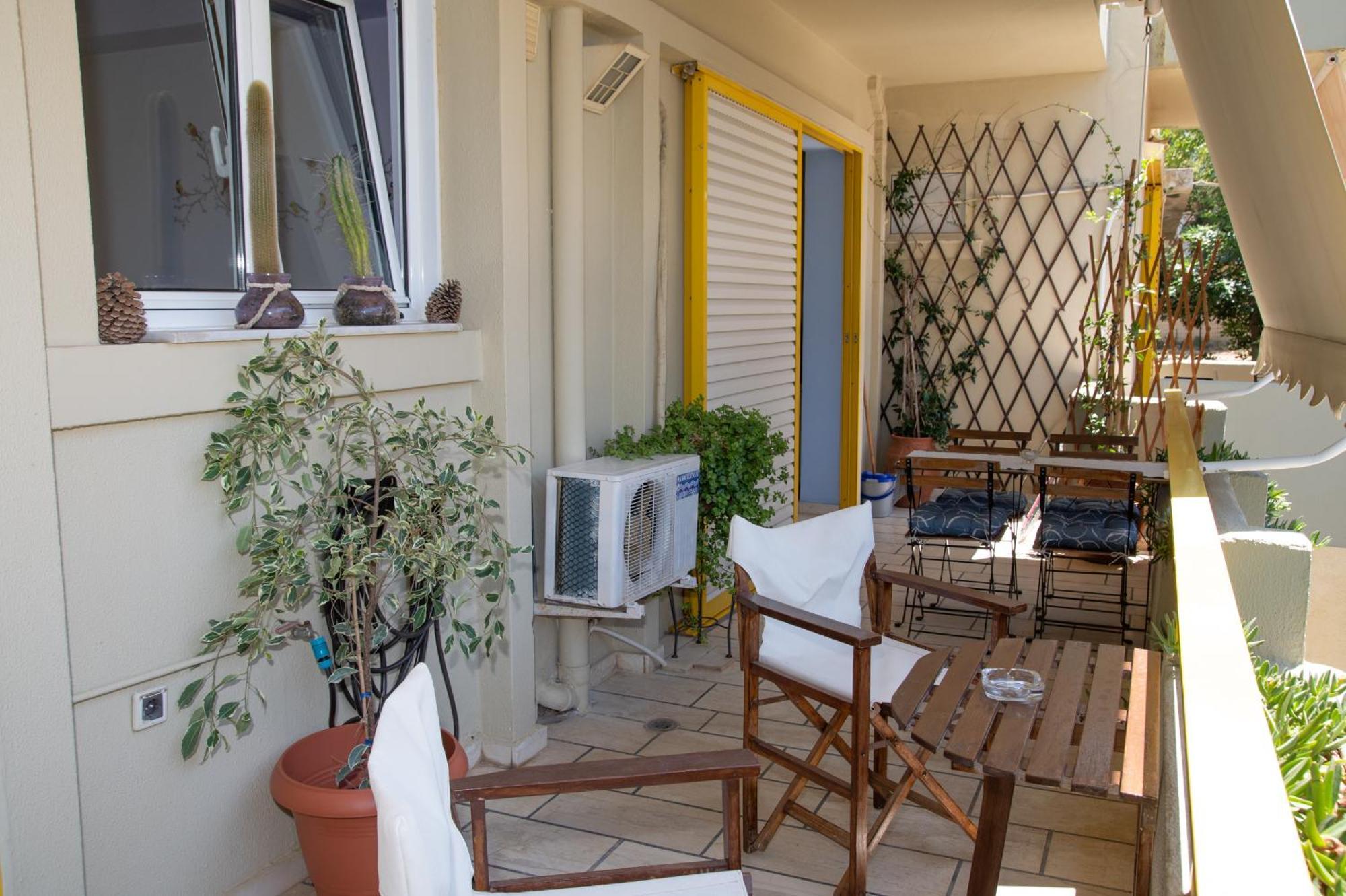 Eftihia Apartments By The Sea Ретимно Экстерьер фото