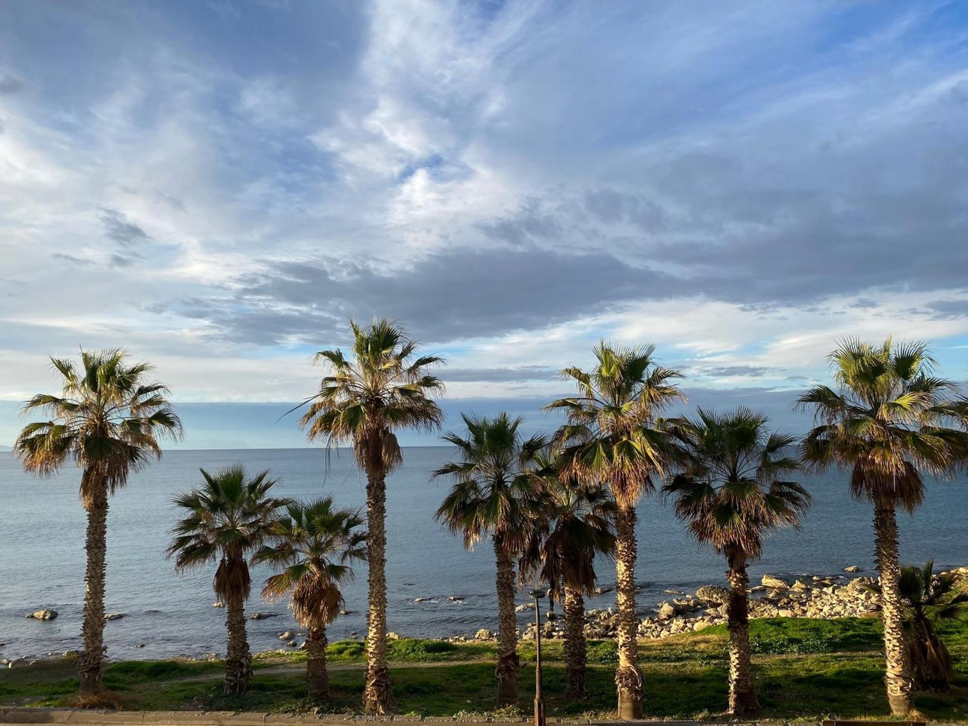 Eftihia Apartments By The Sea Ретимно Экстерьер фото