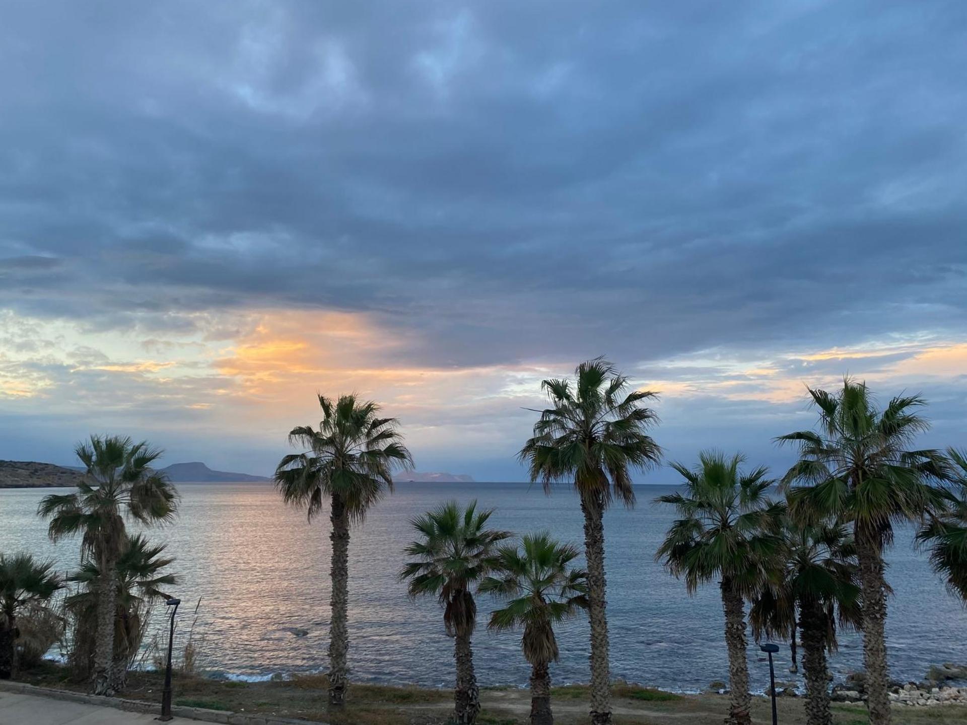 Eftihia Apartments By The Sea Ретимно Экстерьер фото